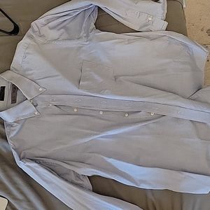 Oleg Cassini large light blue button down shirt